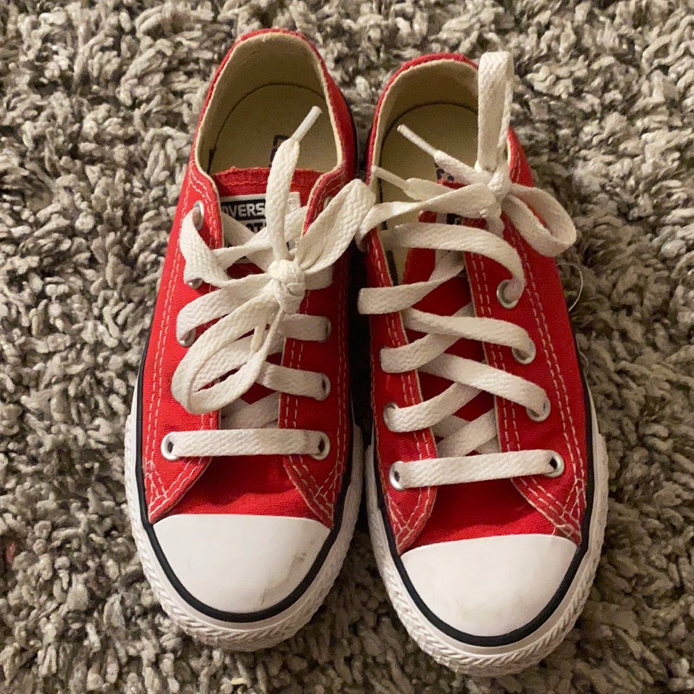Red converse classic